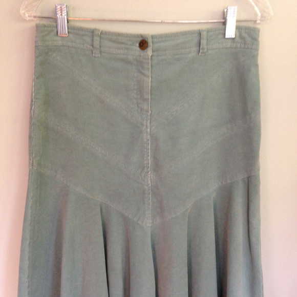 COPY - SITWELL Anthropologie corduroy skirt sage sz 2 - Picture 3 of 7